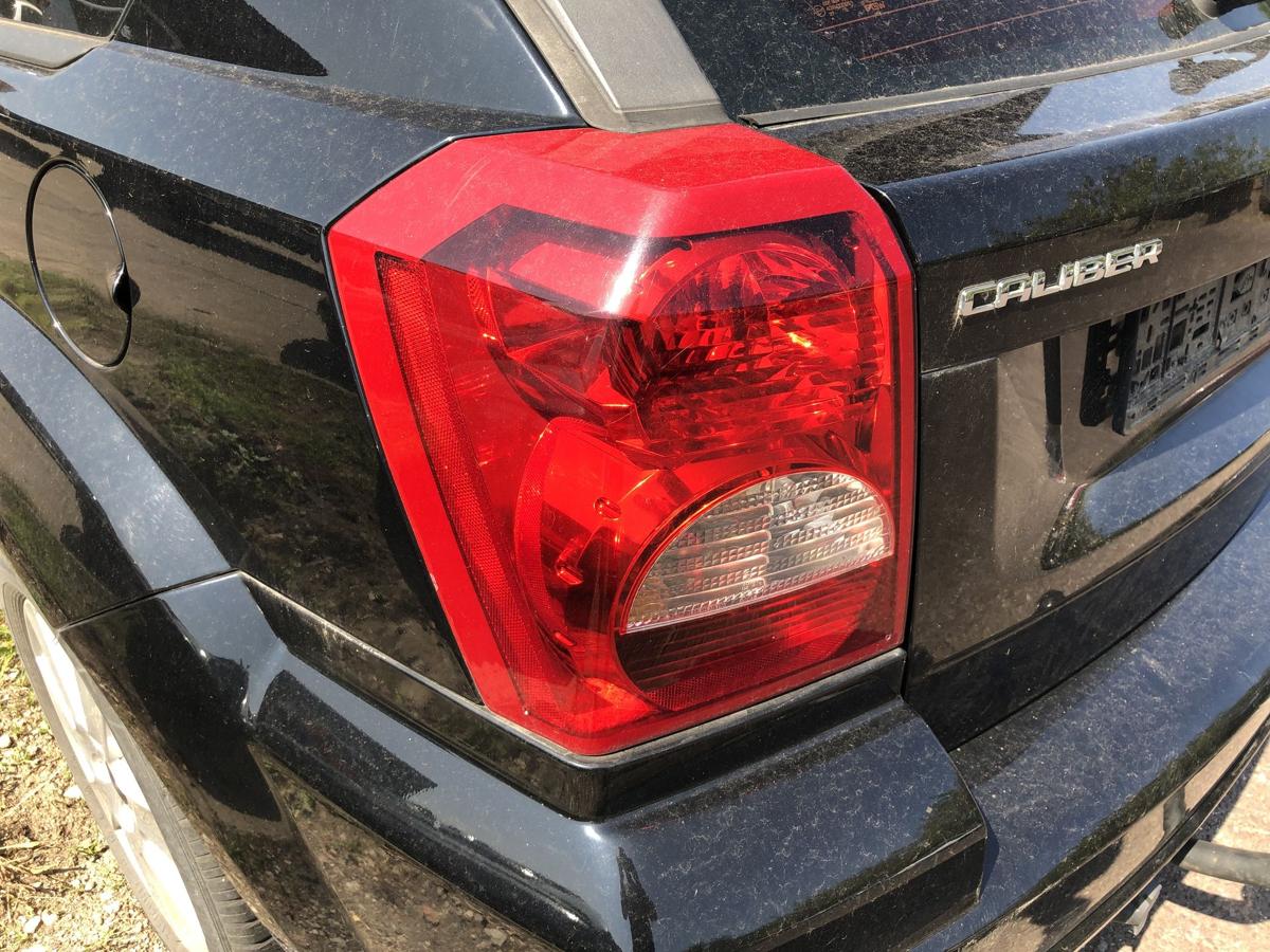 Dodge Caliber PK Rückleuchte links Rücklicht Heckleuchte Schlussleuchte