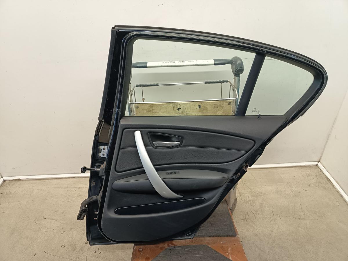 BMW 1er E87 original T&uuml;r hinten rechts schwarz Baujahr 2005