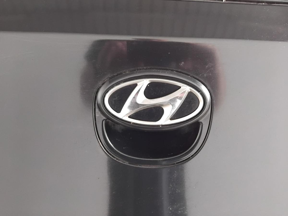 Hyundai i30 FD Heckklappe 9F Stone Black Perl. mit Heckscheibe Fließheck BJ2010