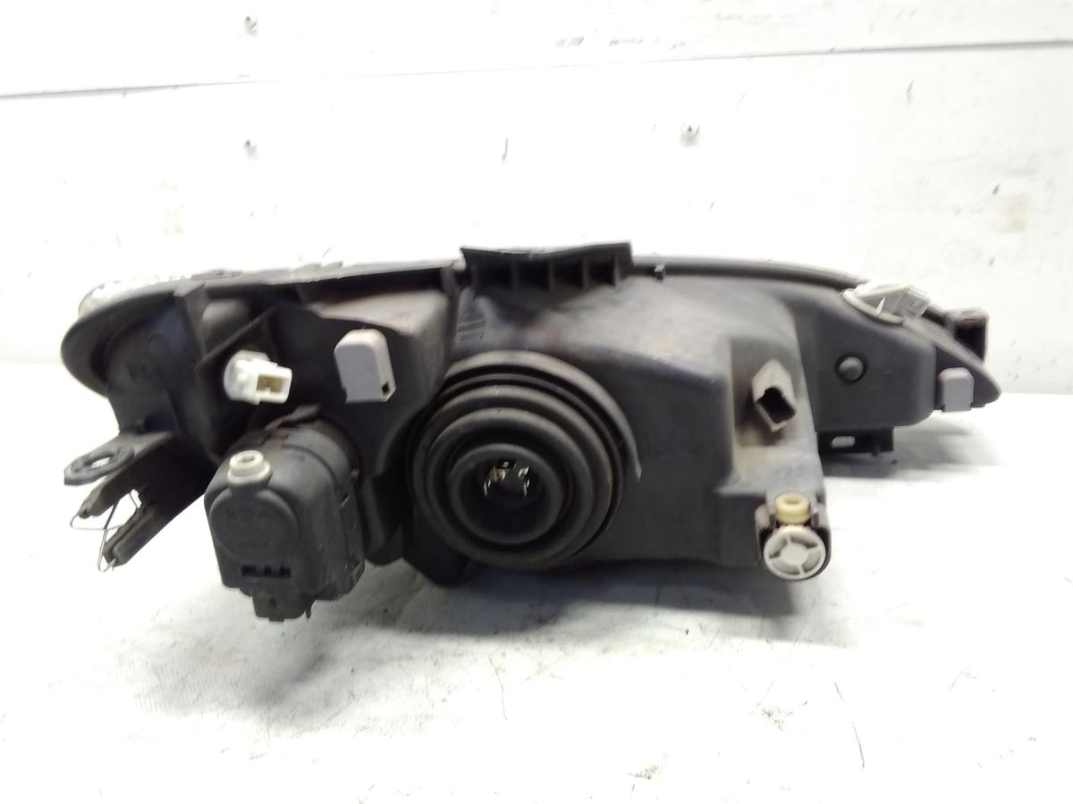 Peugeot 206 original Scheinwerfer links H4 Halogen mit LWR BJ1999
