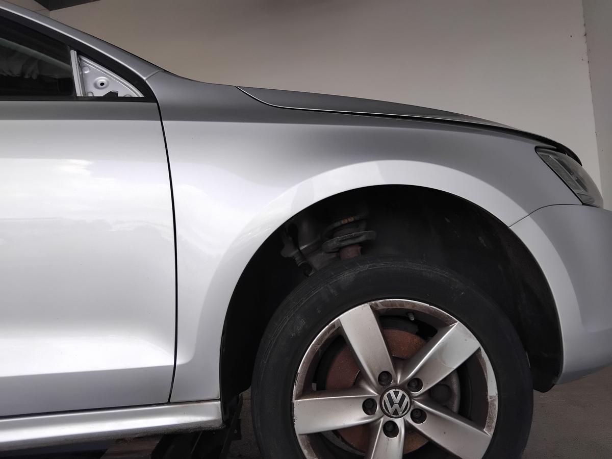 VW Jetta VI 162 original Kotfl&uuml;gel vorn rechts reflexsilbermetallic LA7W BJ2012
