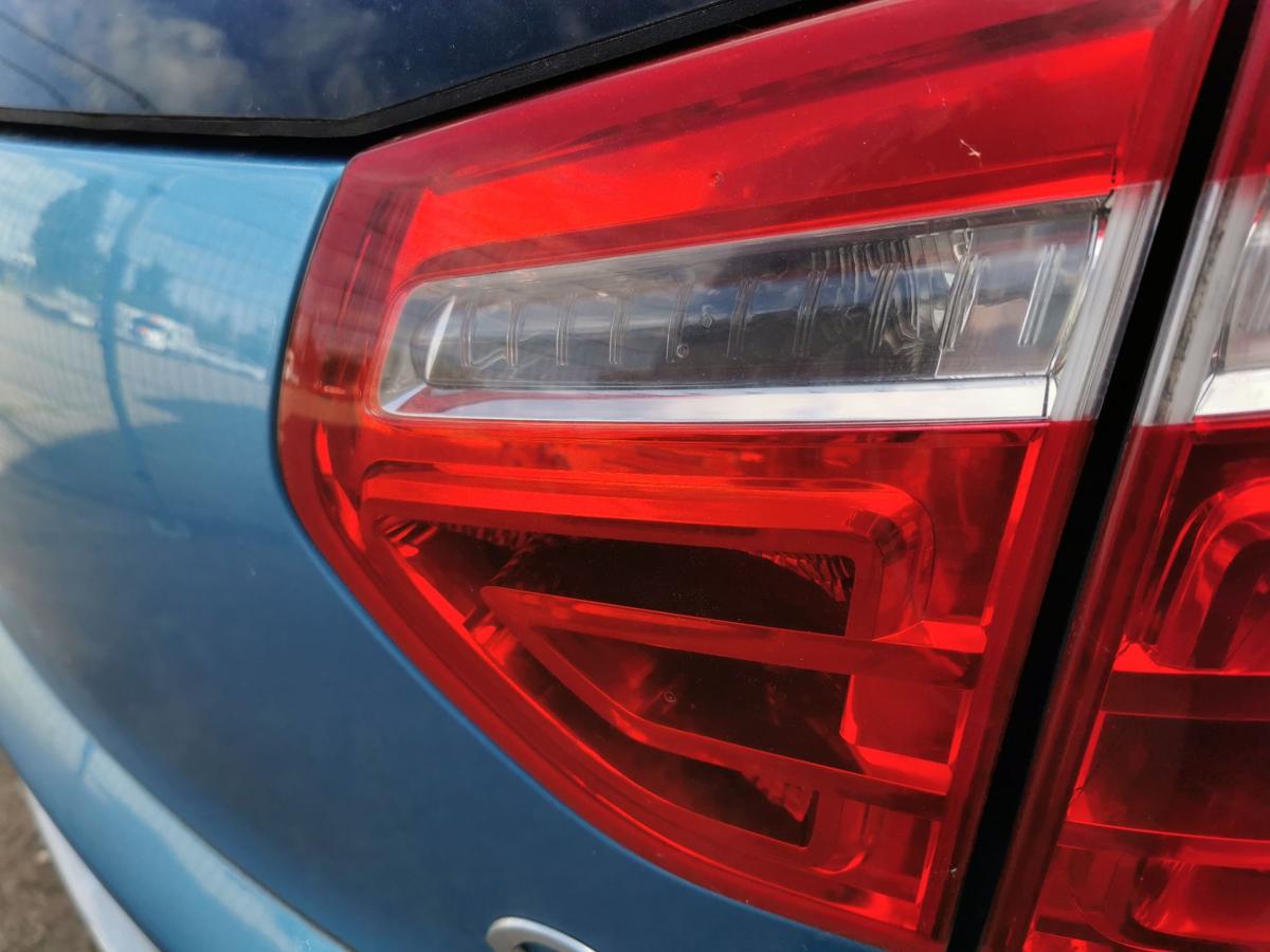 Citroen C4 Picasso U Rückleuchte Schlussleuchte Rücklicht innen rechts 5 Sitzer