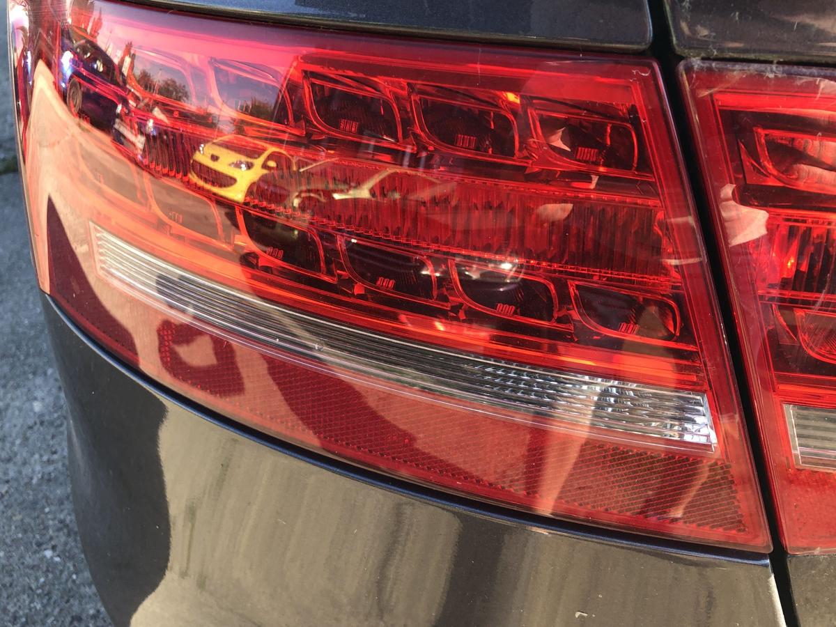 Audi A5 8T Sportback R&uuml;ckleuchte links au&szlig;en Ecke R&uuml;cklicht Heckleuchte mit LED