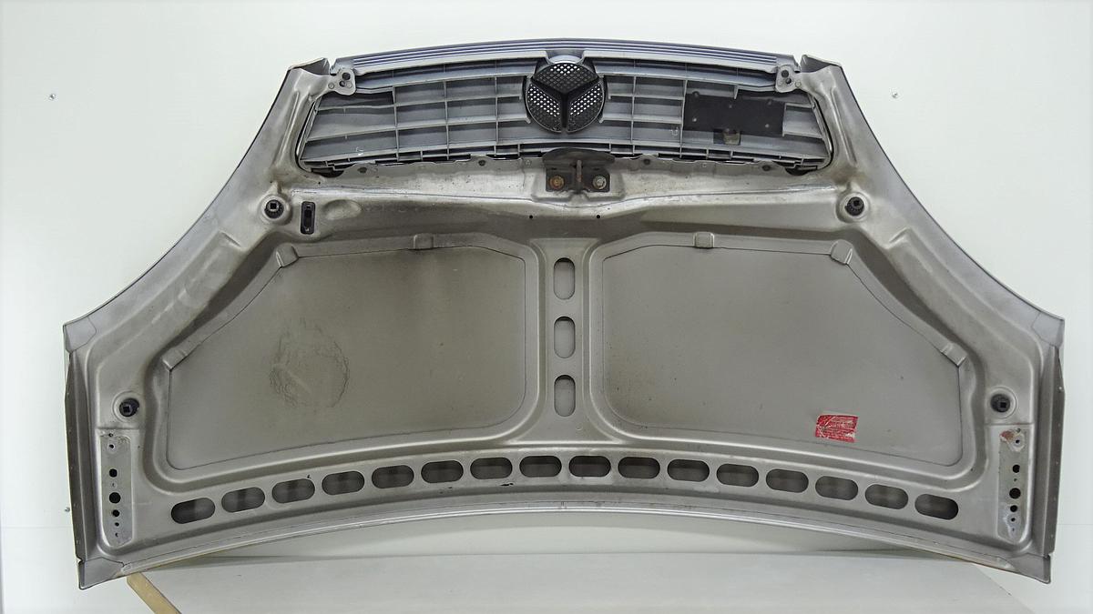 Mercedes A Klasse Motorhaube Frontklappe in silber Bj2001