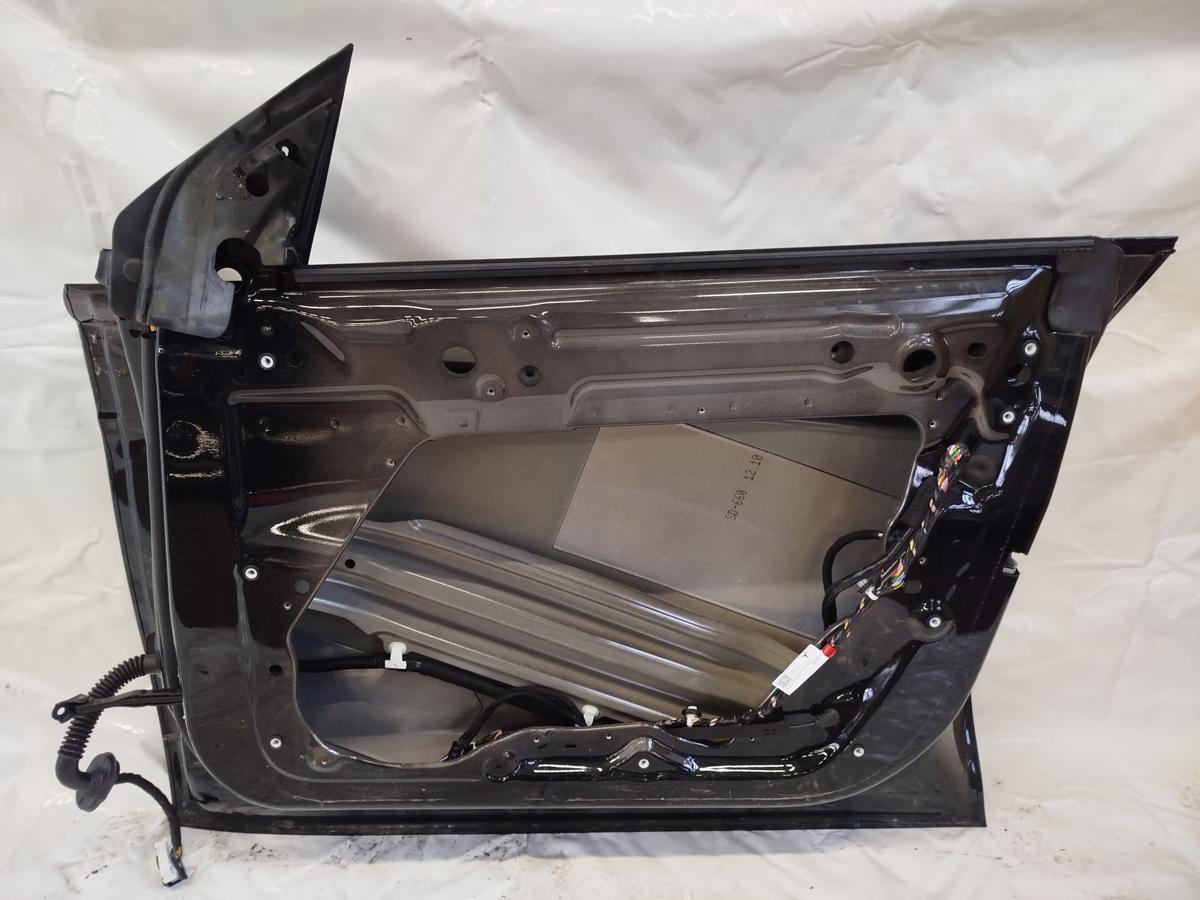 Tesla Model Y Tür vorn rechts Beifahrertür Autotür Rohbau PBSB Sierra Black