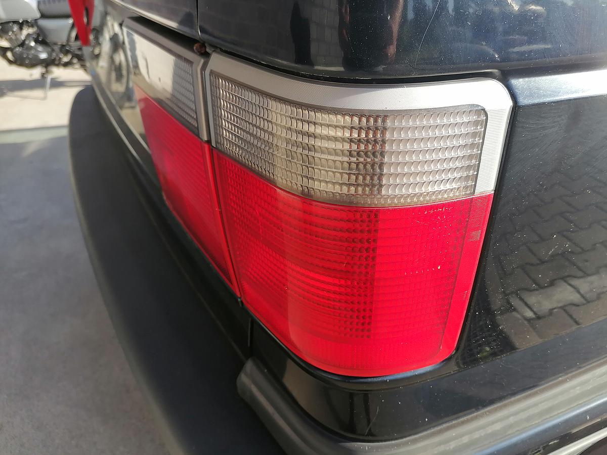Range Rover 2 II LP 98-02 Rücklicht Leuchte Lampe hinten rot grau rechts