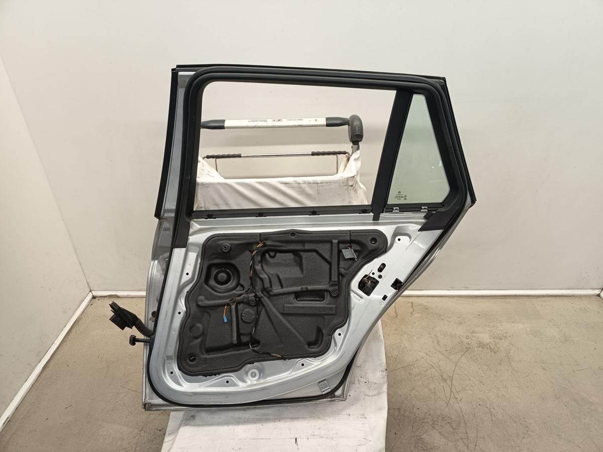 BMW 3ER E91 Kombi orig Tür hinten rechts Beifahrerseite 354/7Titansilber Bj 2005