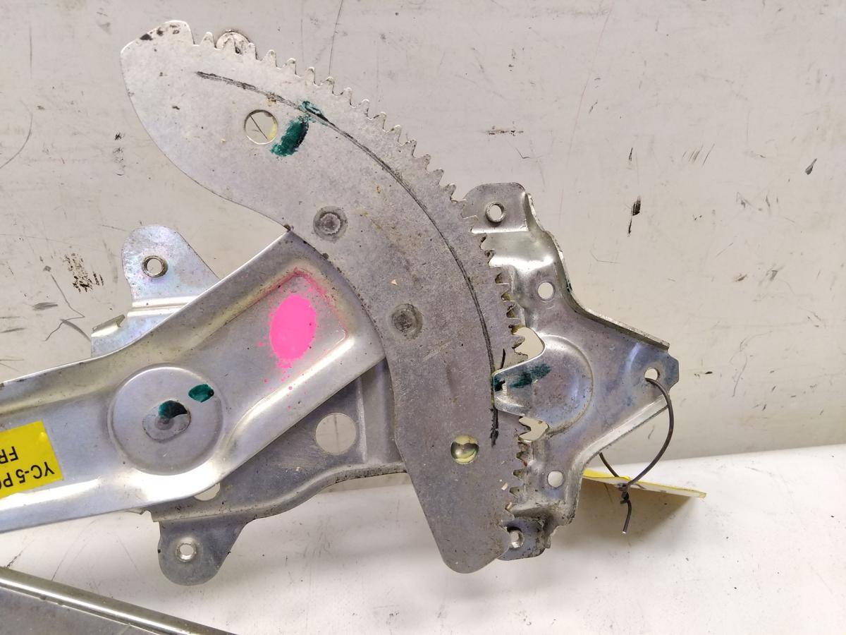 Nissan Pixo original Fensterheber vorn links elektrisch ohne Hebermotor BJ2009