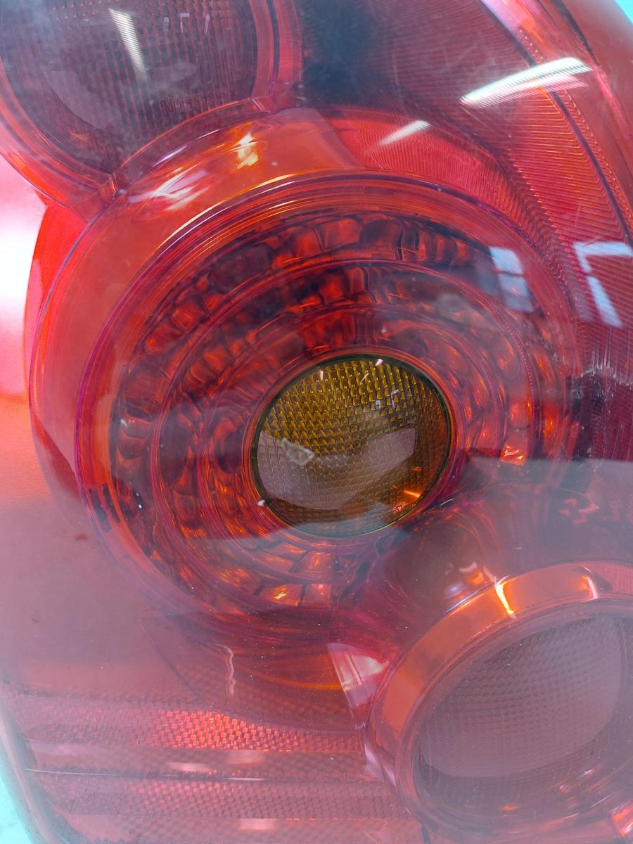 Nissan Primera P12 Fliessheck R&uuml;ckleuchte links R&uuml;cklicht Heckleuchte 5t&uuml;rer