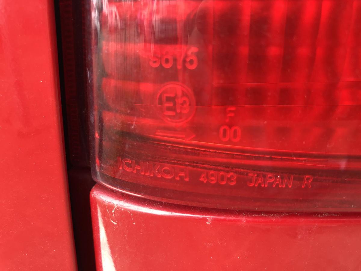 Mazda Demio DW R&uuml;ckleuchte links R&uuml;cklicht Heckleuchte Facelift ab 2000 kl Riss