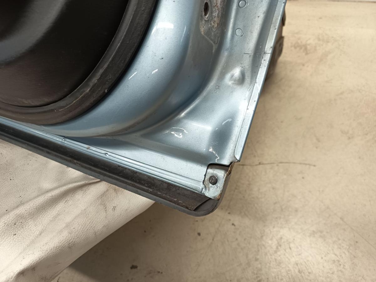 Audi A4 8E Avant original Tür vorn links LY5J-Liquidblaumet. Bj 2005