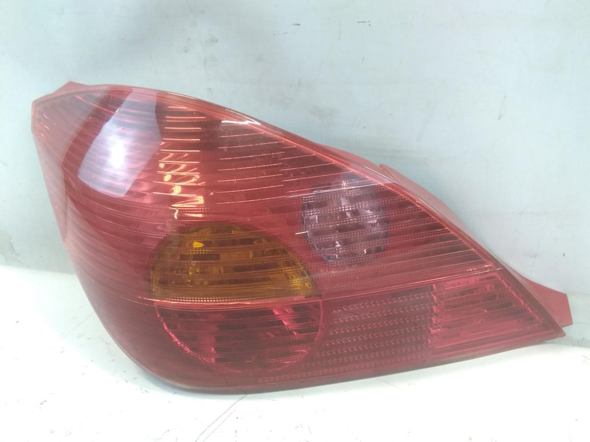 Opel Tigra Twin Top Rückleuchte Schlussleuchte links BJ2006 Zubehörteil Depo