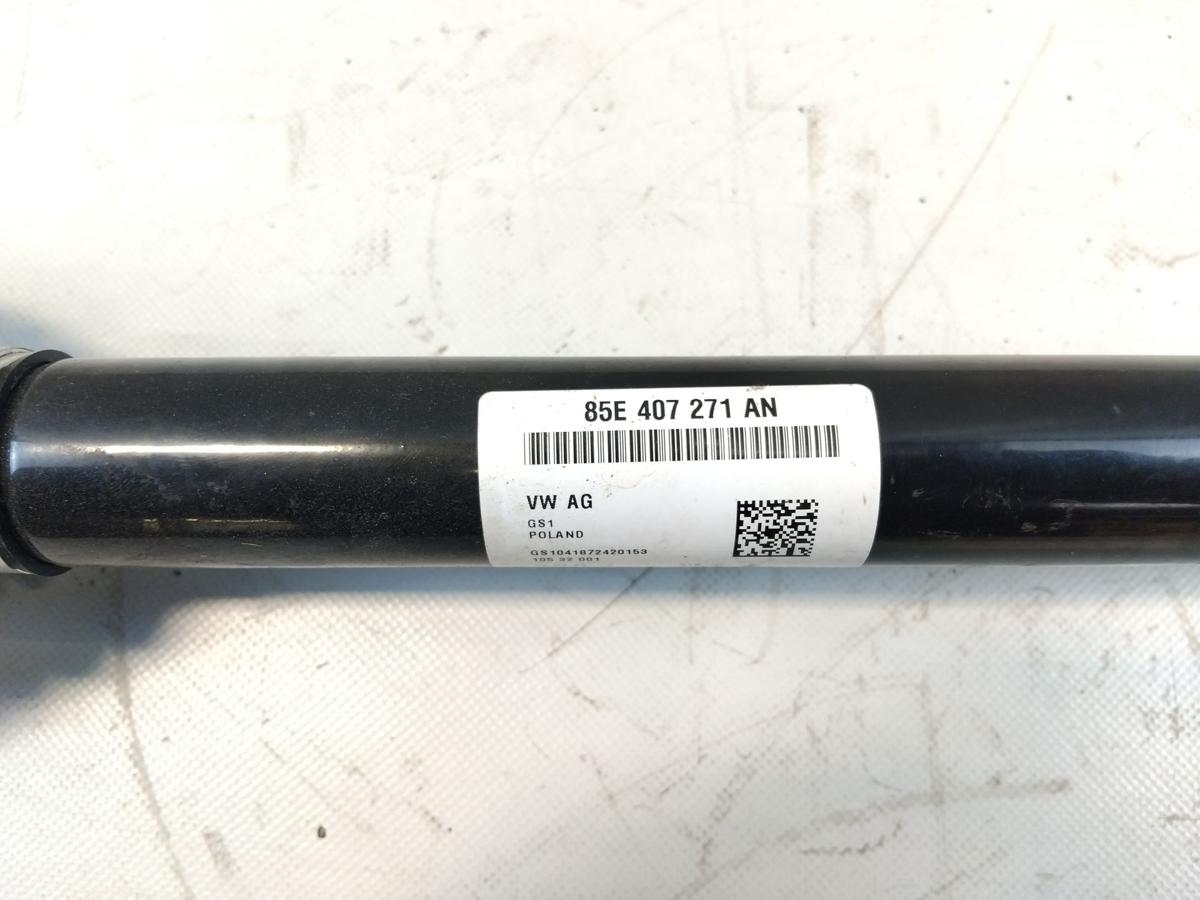 Porsche Macan 2 Turbo XAB original Antriebswelle Gelenkwelle vorn Bj.2024