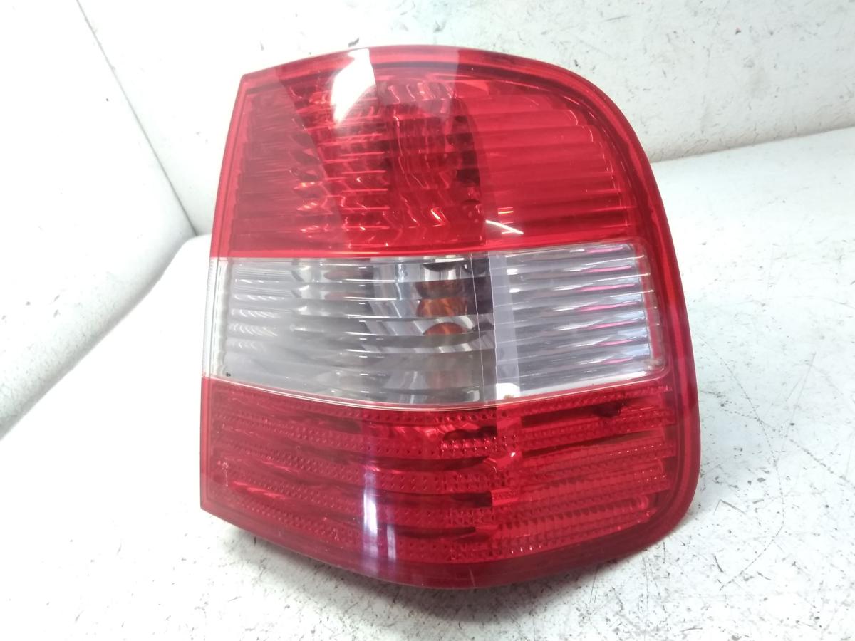 VW Polo 9N2 orig R&uuml;ckleuchte Heckleuchte rechts au&szlig;en 4-t&uuml;rig Stufenheck BJ2004