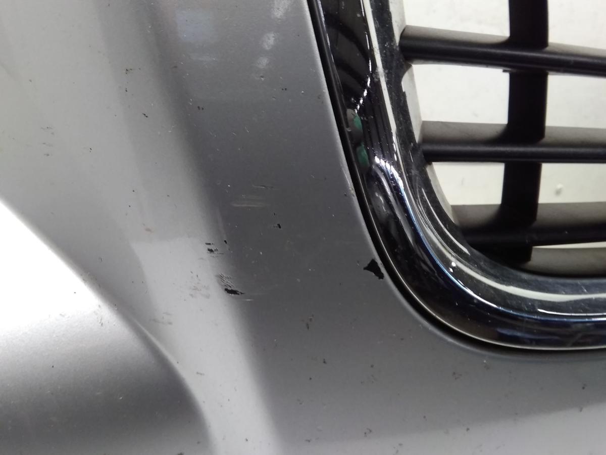 Volvo V50 Facelift original Stoßfänger Stoßstange vorn mit PDC und SRA Bj.2008