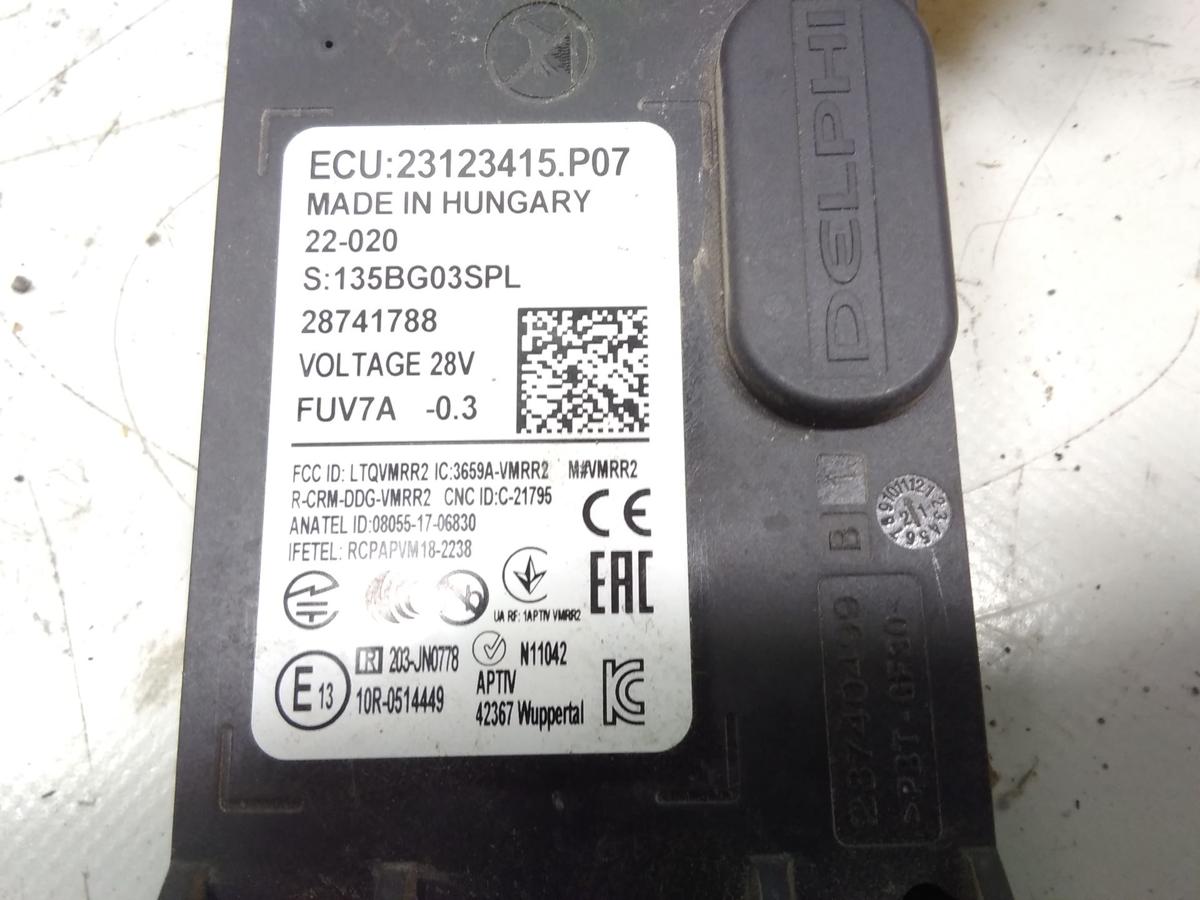 Renault ZE original Radarsensor Abstandsensor vorn 28741788 Bj.2022 23123415P07