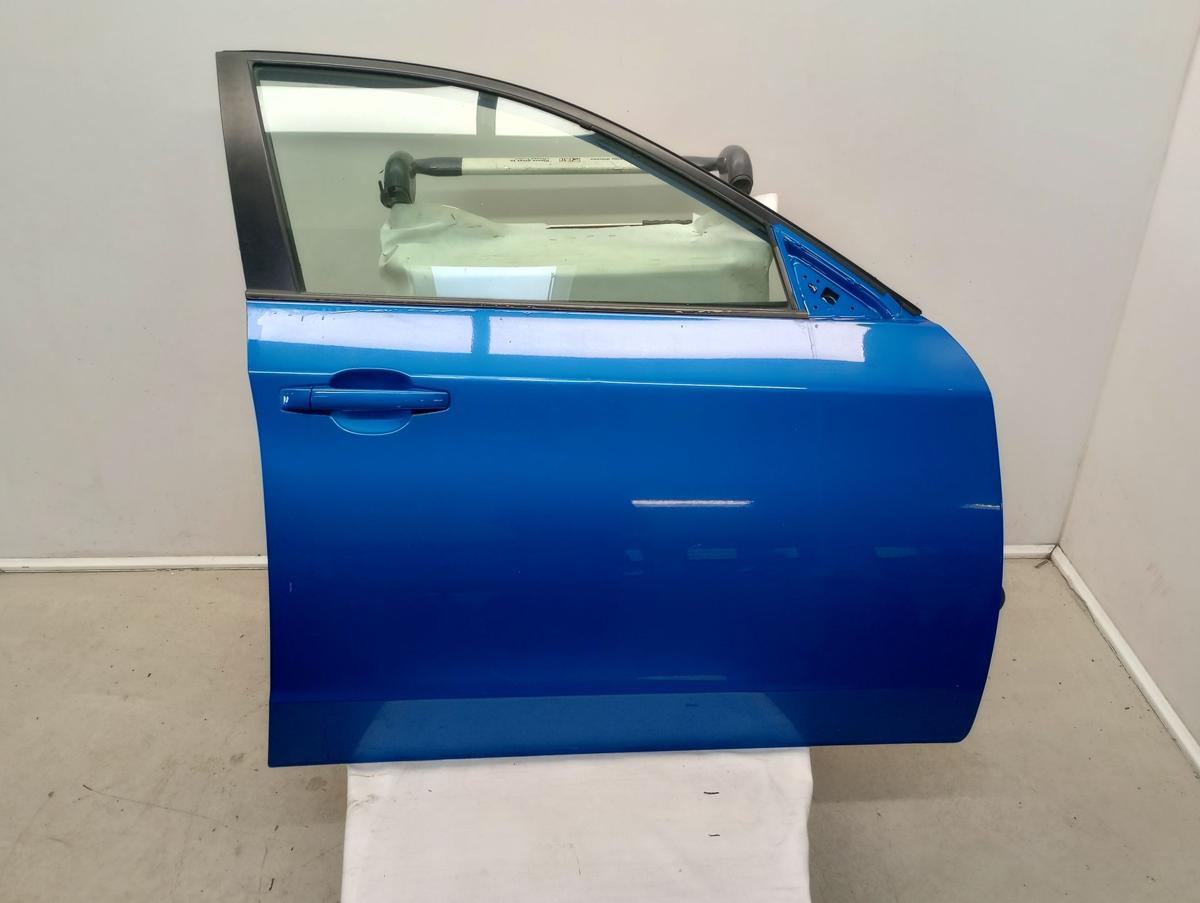 Subaru Impreza GH GR orig Tür vorn rechts 02C Blau Bj 2010