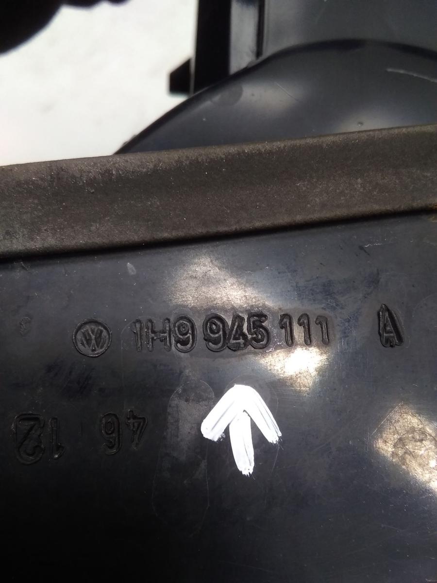 VW Golf 3 Variant original R&uuml;ckleuchte Schlussleuchte links HELLA BJ1998