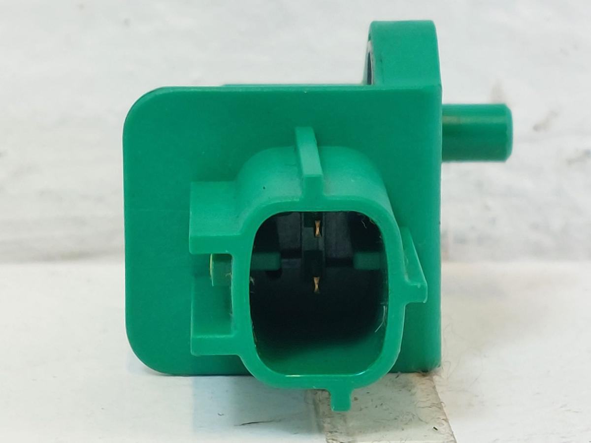 VW Audi Skoda Seat Airbagsensor Aufprallsensor Crashsensor Sensor OEM