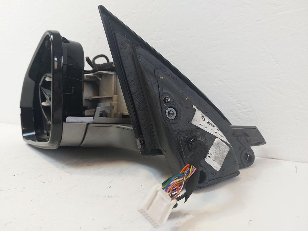 NIO ET7 Elektro Außenspiegel links Seitenspiegel Beschädigt Text lesen Spiegel