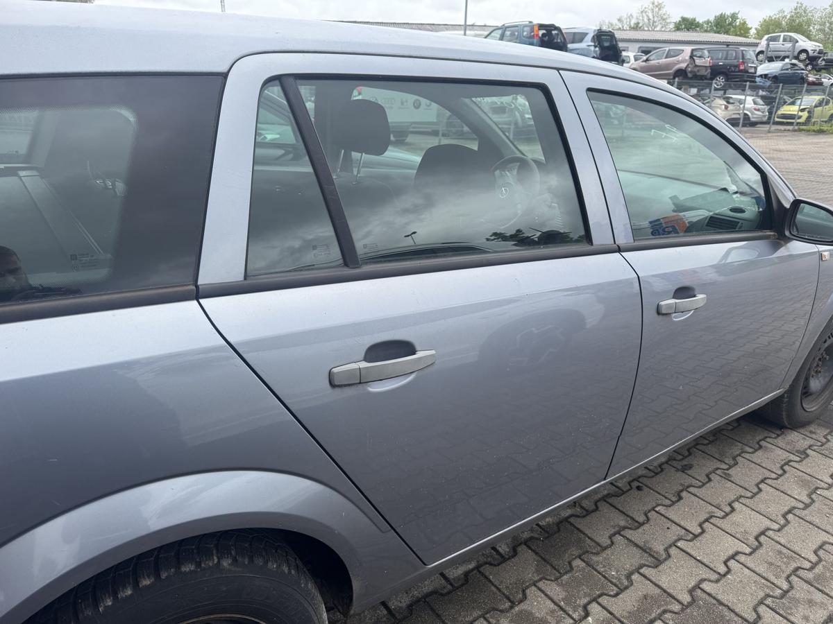 Opel Astra H original T&uuml;r hinten rechts Z163 Lichtsilber Kombi Rohbau Bj.2009