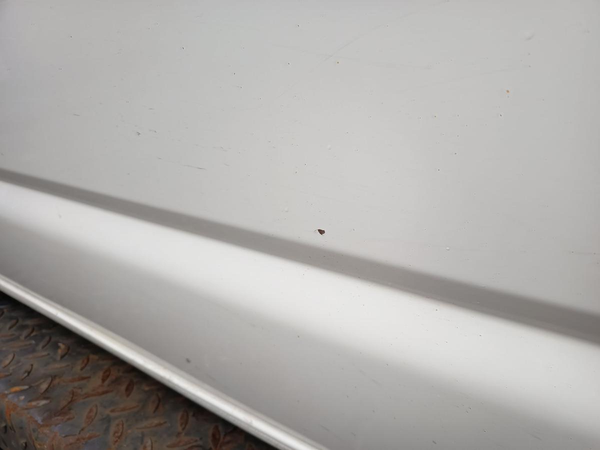 VW T5 7H Transporter original T&uuml;r vorn rechts Beifahrer 902 Grauwei&szlig; Bj 2006