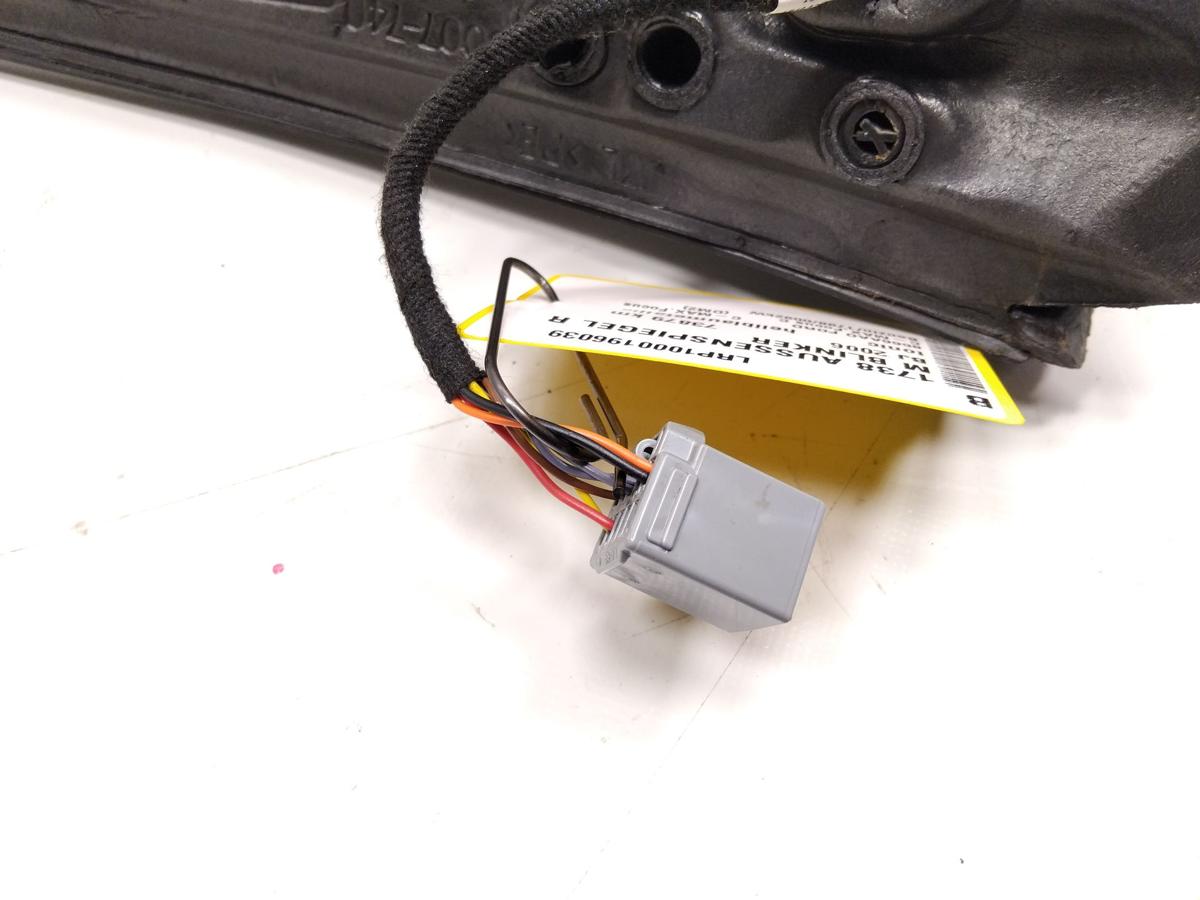 Ford Focus C-Max 1 Außenspiegel rechts mit Blinker und Umfeldleuchte Bj.2006