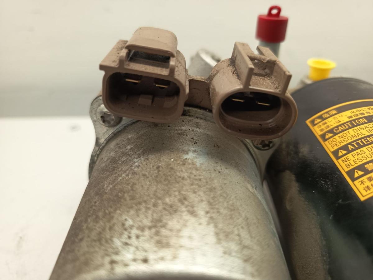 Toyota Auris E18 original Bremskraftverst&auml;rker ABS 4707012010 Hydraulik Bj 2013