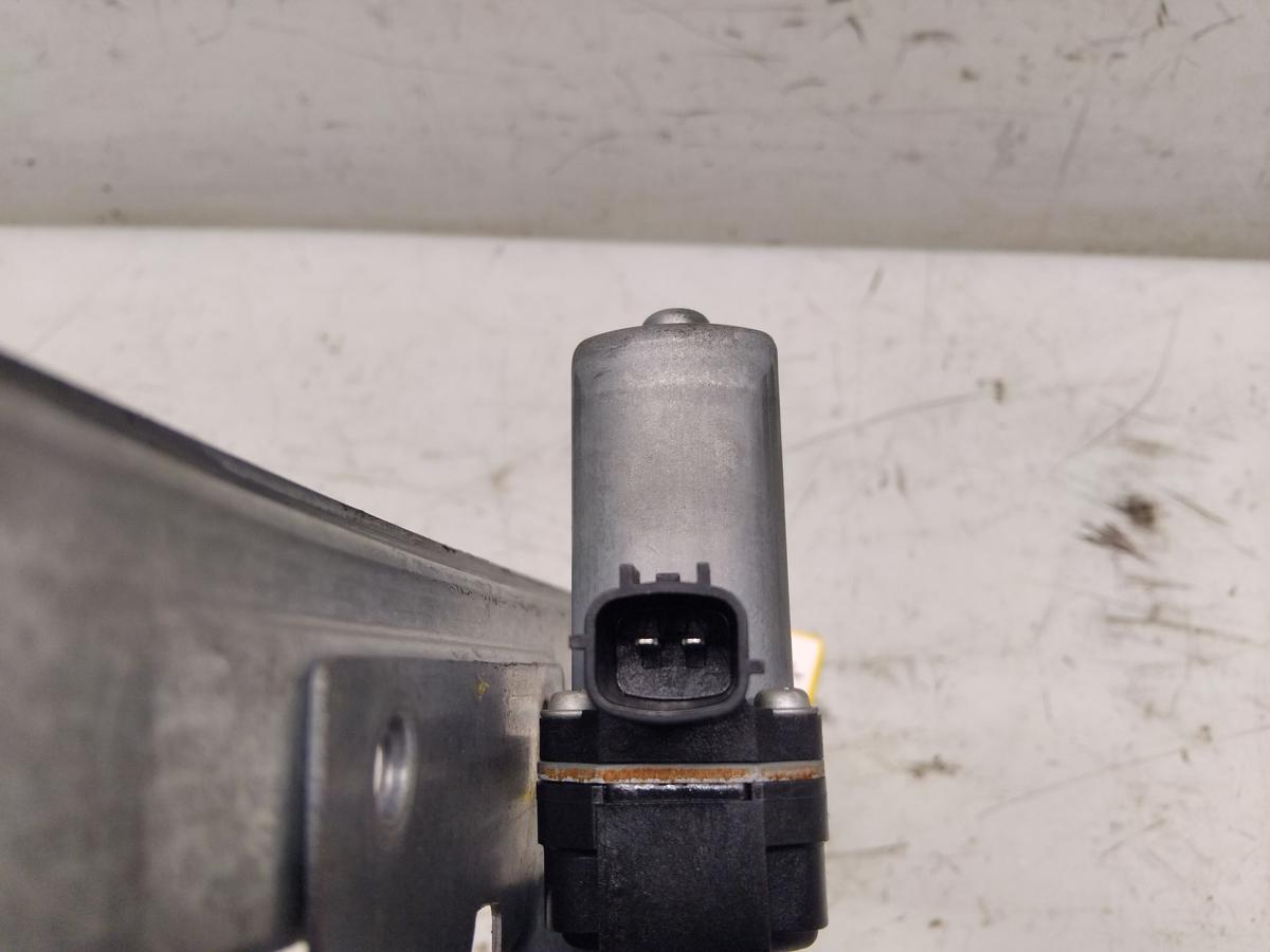 Renault Clio IV X98 original Fensterheber vorn links elektrisch 5-t&uuml;rig BJ2016