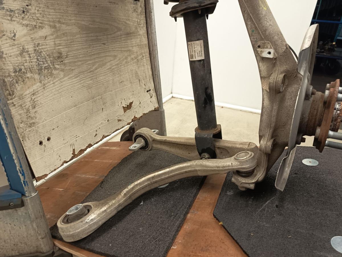 Tesla Model 3 original Federbein komplett 104432600J vorne rechts Baujahr 2021