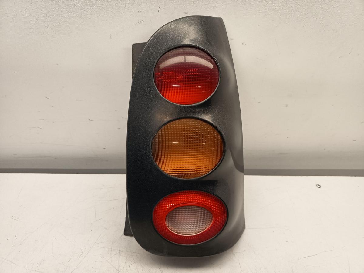 Smart City Coupe 450 original R&uuml;ckleuchte rechts Heck/Schluss/Licht Bj 99