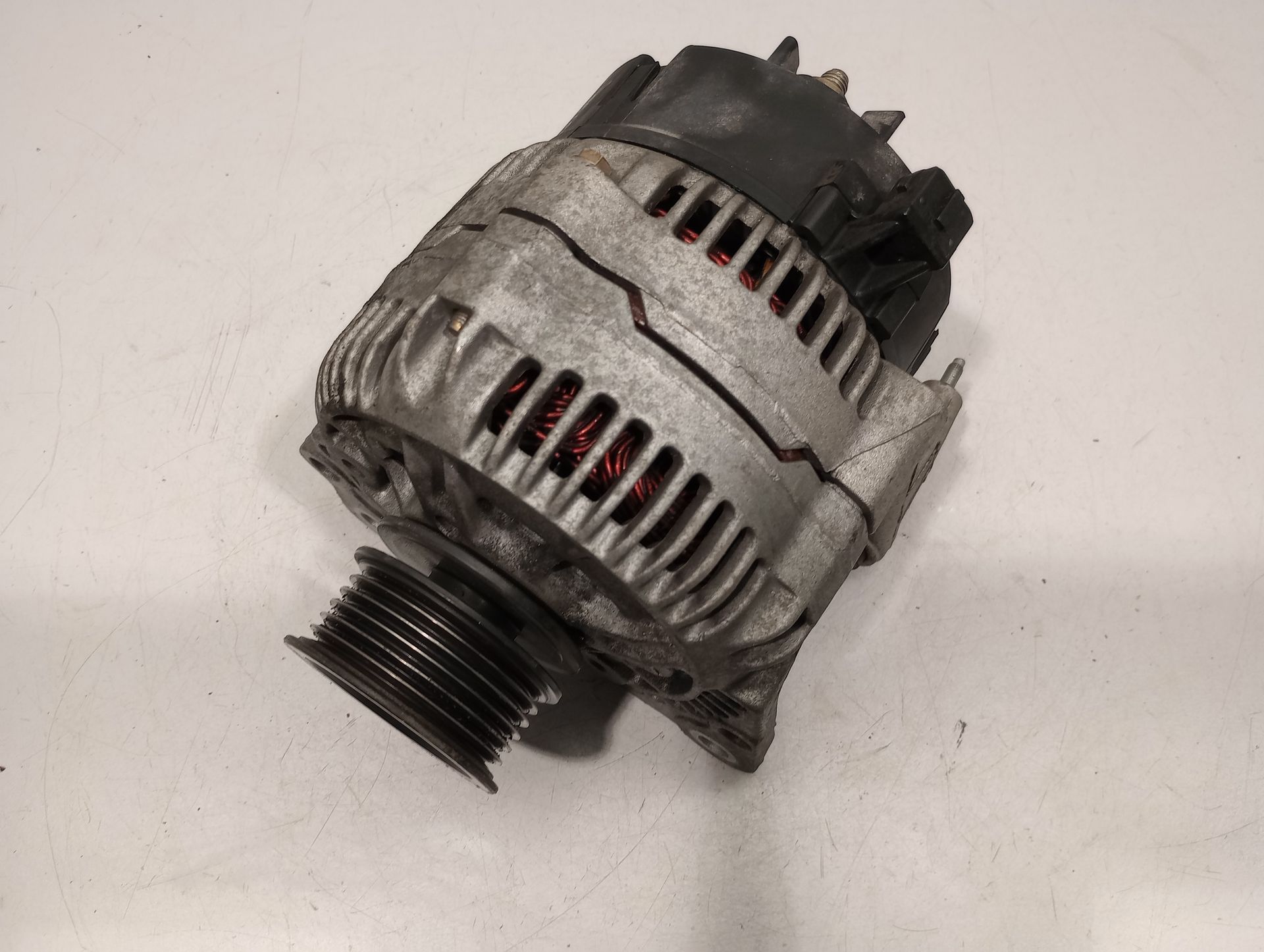 Audi A3 8L orig Lichtmaschine 90A Generator Benzin 1,8l 92kW Bj 1998