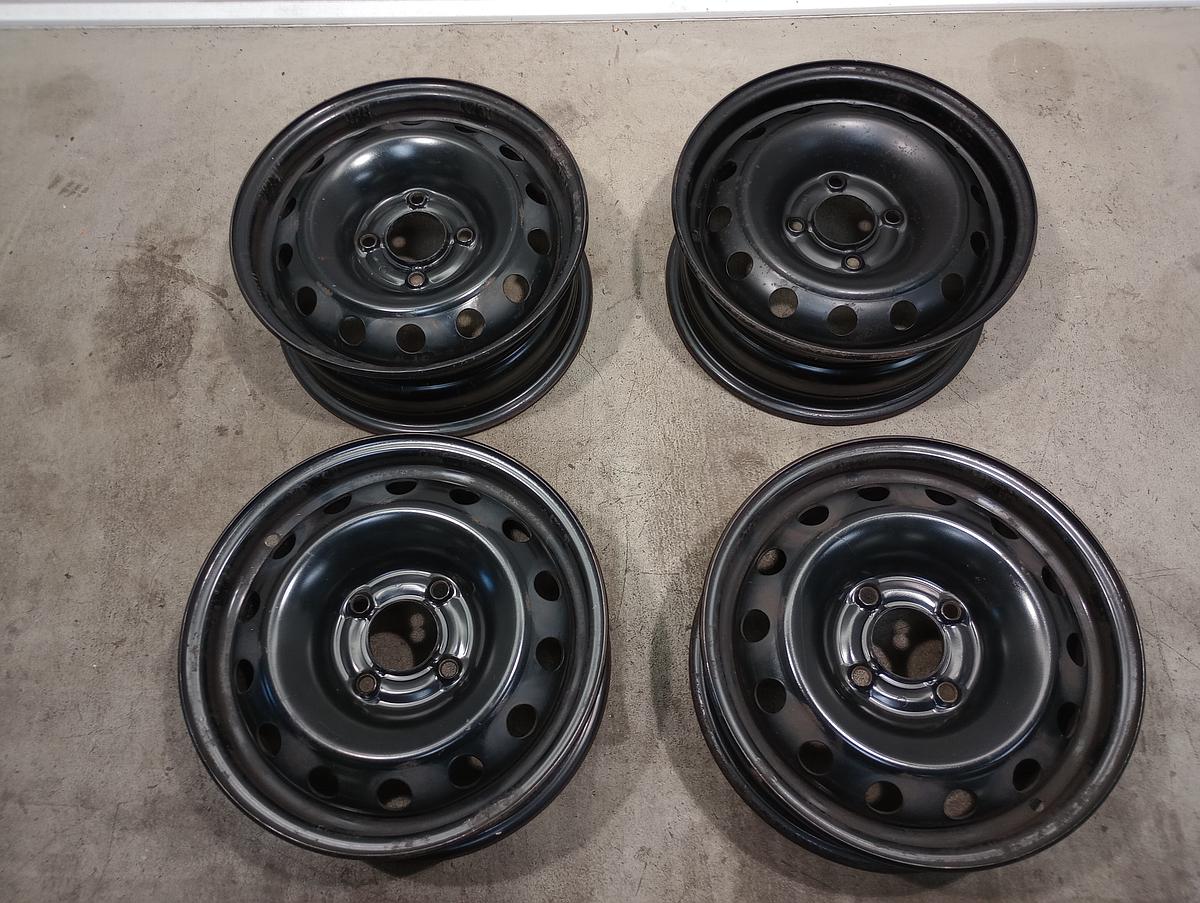 Peugeot 206 original Stahlfelgensatz Stahlfelgen 14 Zoll Bj 2003 Peugeot 206 original Stahlfelgensatz Stahlfelgen 14 Zoll Bj 2003