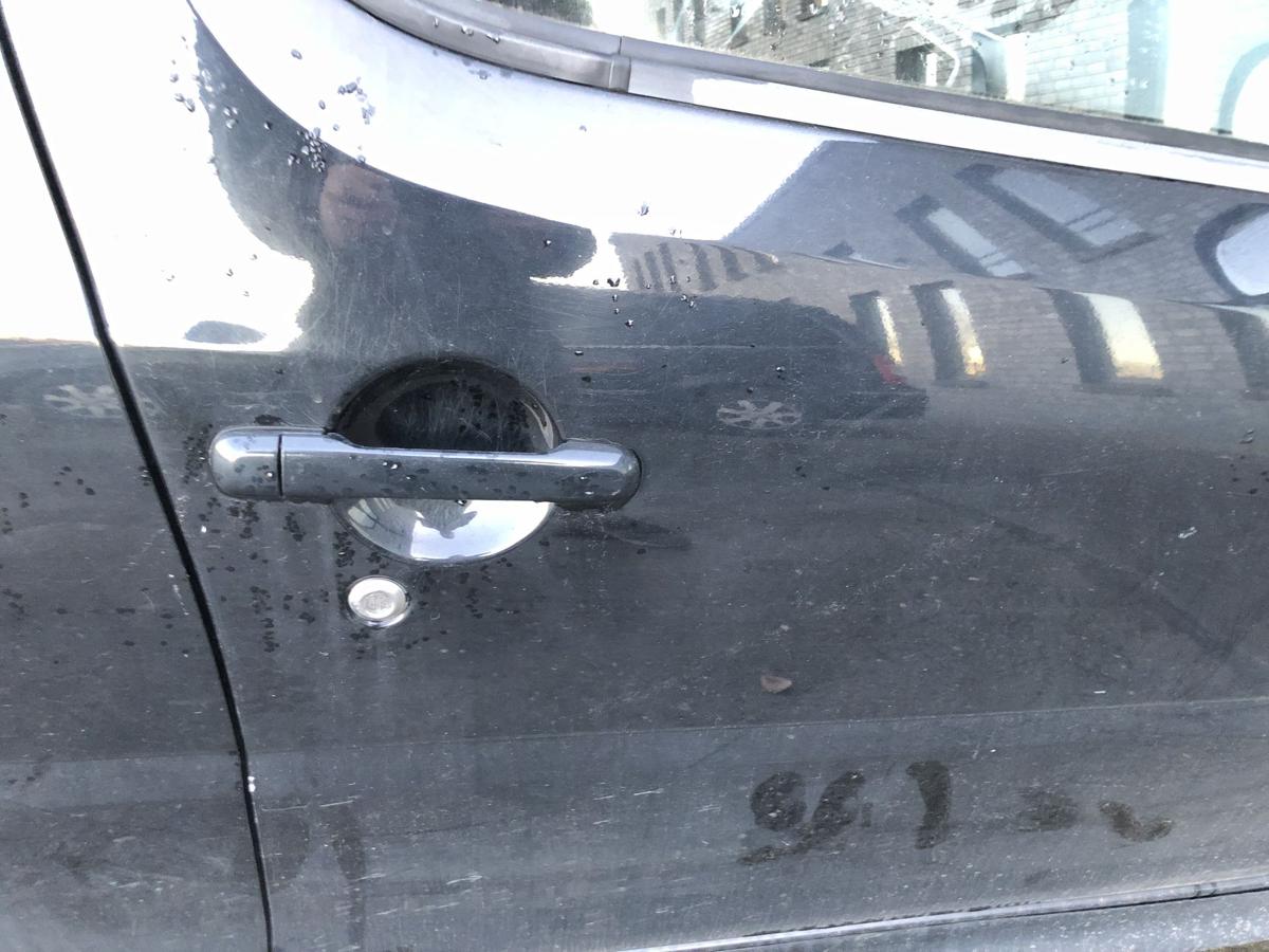 Daihatsu YRV M2 T&uuml;r vorne rechts Beifahrert&uuml;r Rohbau N05 schwarz Autot&uuml;r