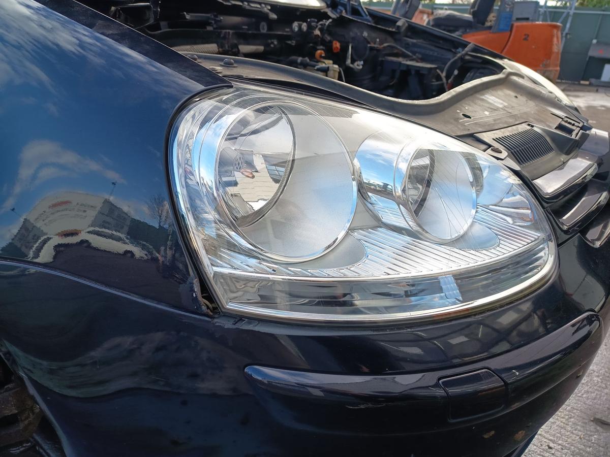 VW Golf V original Scheinwerfer rechts Halogen Bj 2007