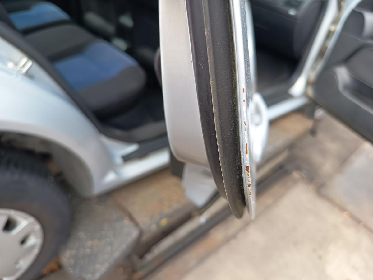 VW Golf IV original T&uuml;r hinten rechts Fond Rohbau B7Z Satinsilber Bj 1998