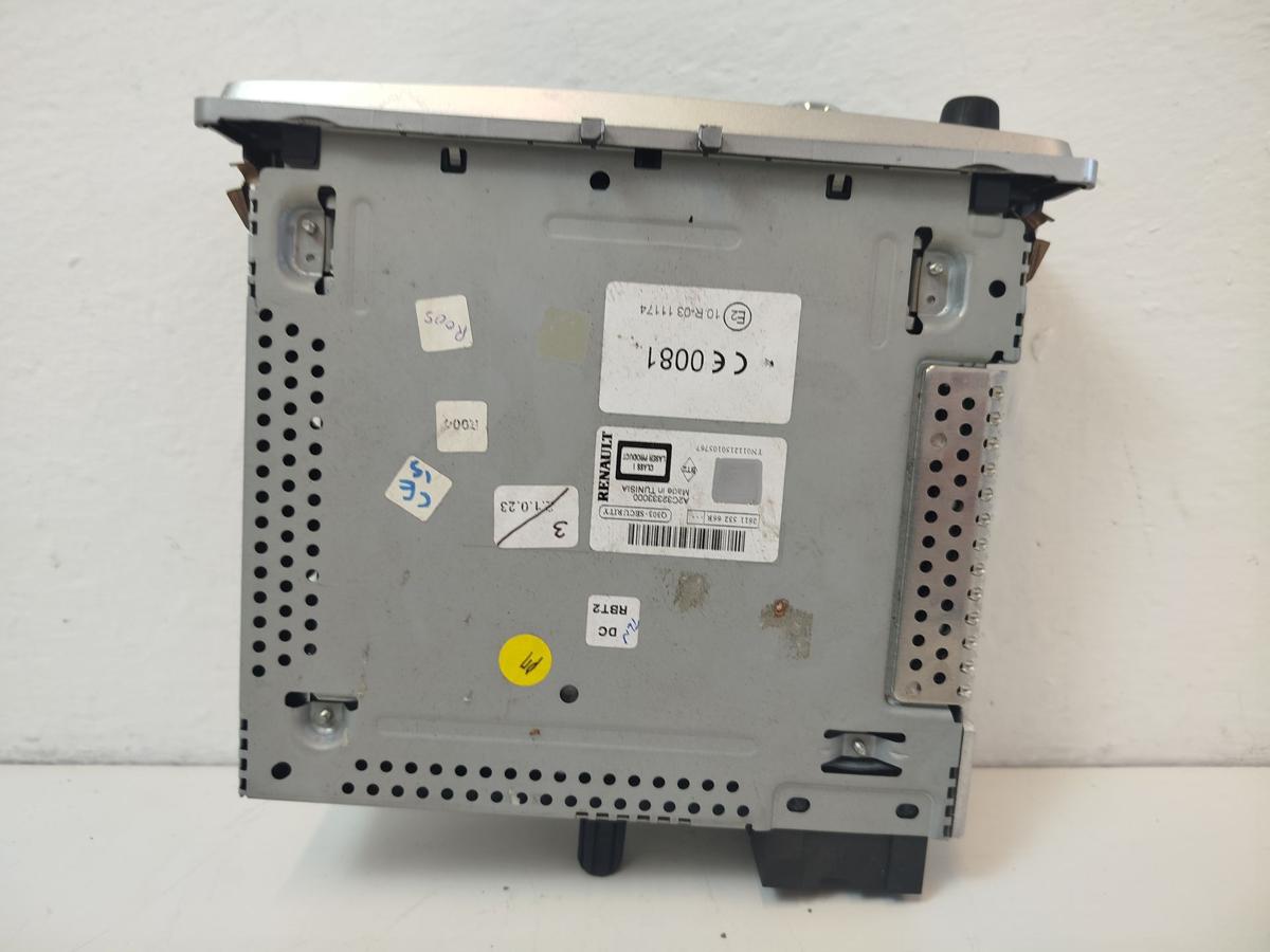 Renault Megane III 3 Radio Autoradio mit USB und Bluetooth Multimediaeinheit OEM