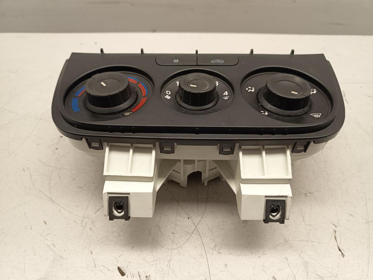 Opel Combo D original Heizungsbet&auml;tigung manuelle Klima Baujahr 2012