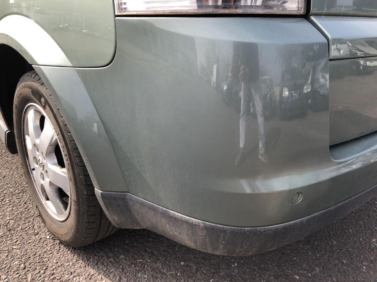 Opel Signum F48 Sto&szlig;f&auml;nger hinten mit PDC Hecksch&uuml;rze 3LU Bambusgr&uuml;n Met