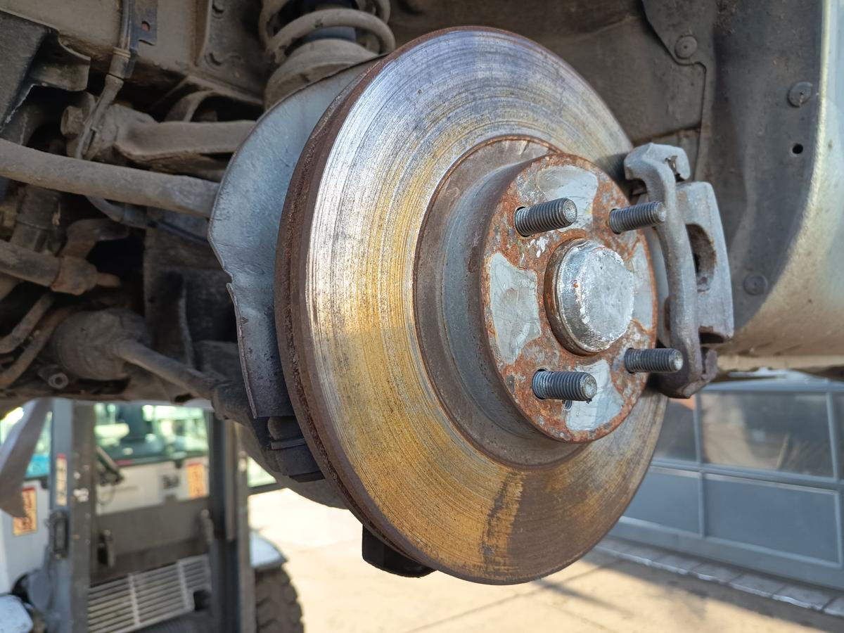 Mazda Mx-5 NB orig Achsschenkel vorn links Benzin 1,6l 81kW Bj 2003