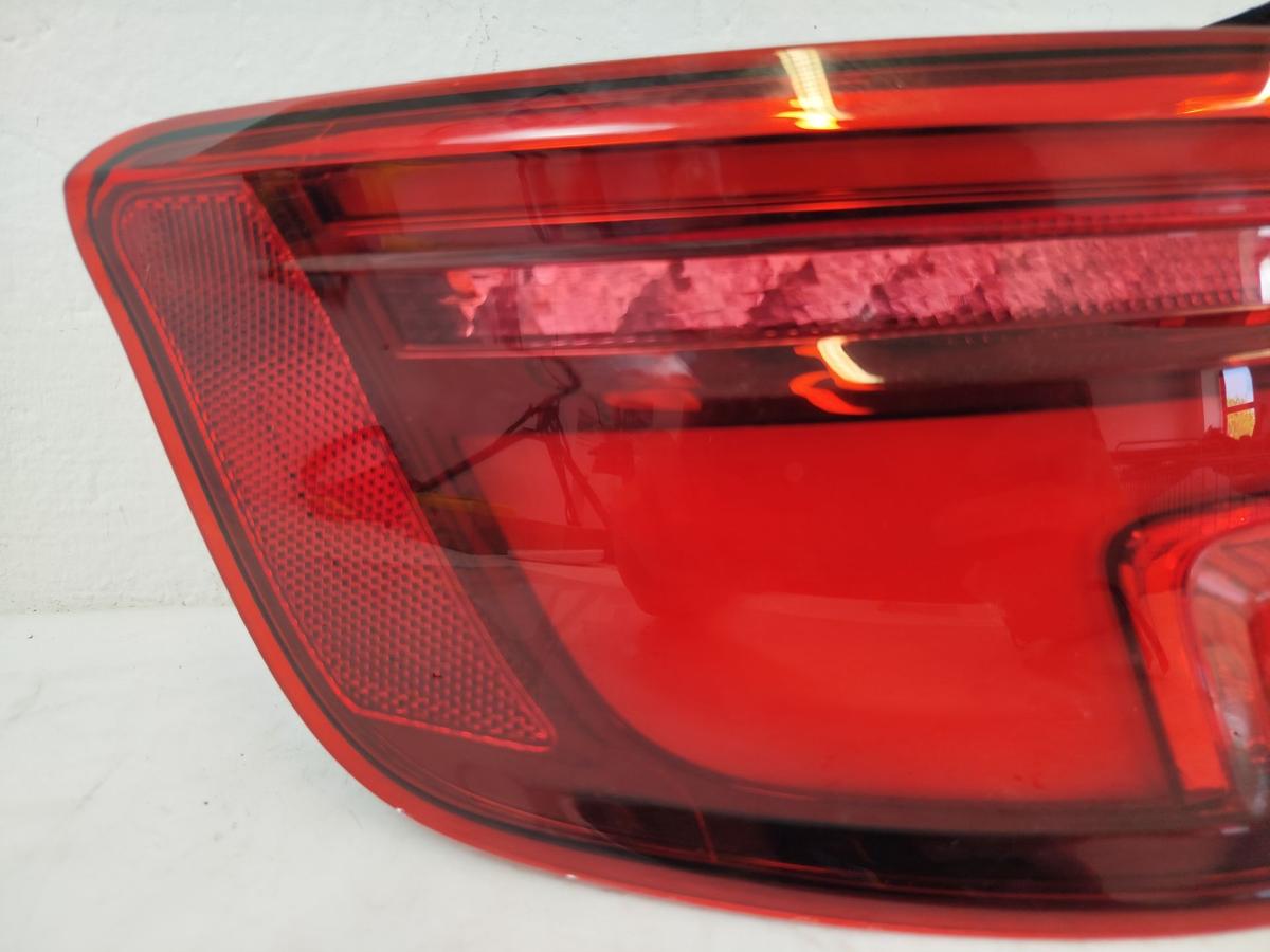 Audi A3 8V Sportback e-tron LED Rückleuchte außen links Ecke Heckleuchte Hella