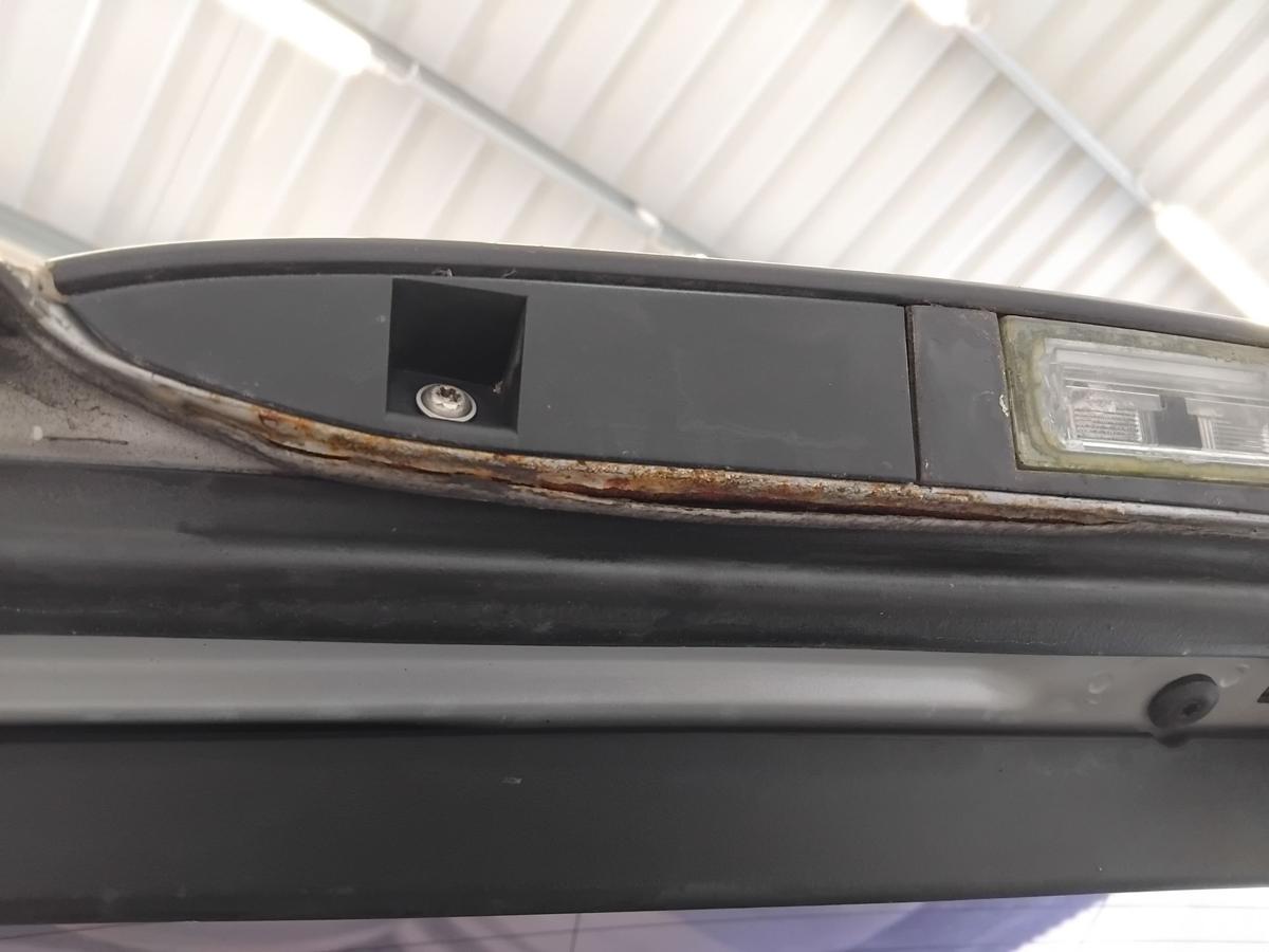 BMW X5 E53 Heckklappe Oberteil titansilbermetallic 354/7 mit Scheibe BJ2000