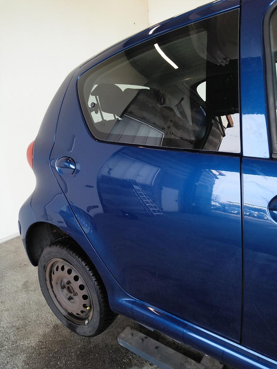 Toyota Aygo 1 Tür hinten rechts blaumetallic 8M6 Bj.2007