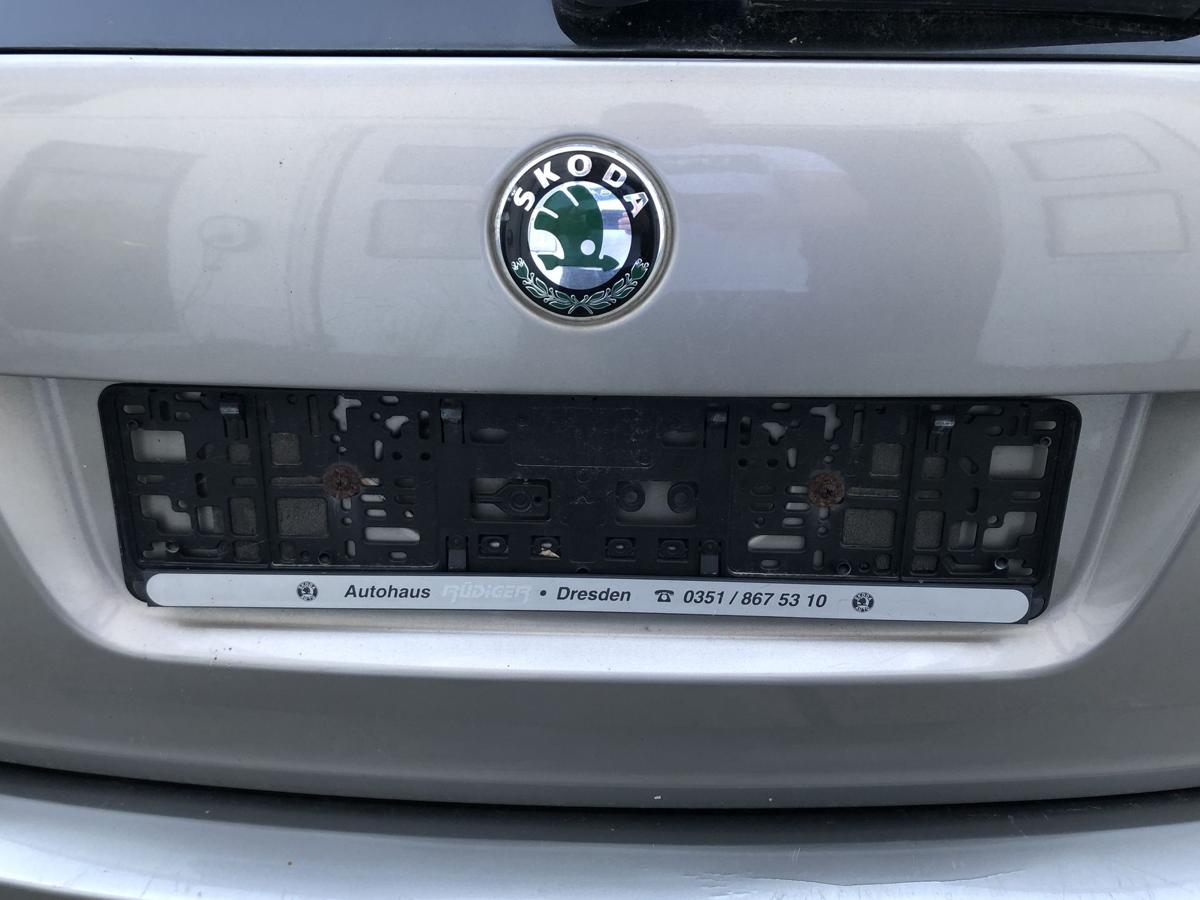 Skoda Octavia 1Z ab09 Heckklappe mit Heckscheibe Kombi LF8H Cappuccino Beige