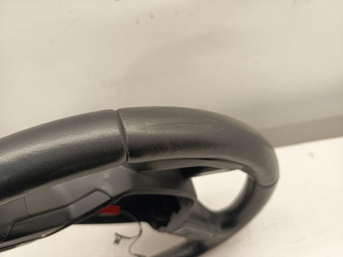 Ford Focus III orig Lenkrad Leder mit Multifunktion Lenkradheizung Baujahr 2015