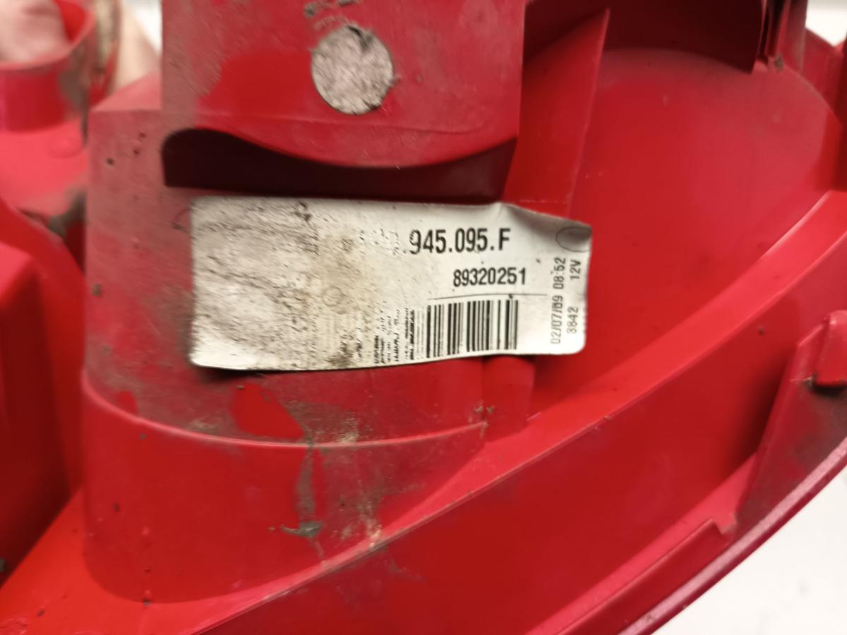 Seat Leon 1P Facelift Bj 2009 original Rück-Heck-Schlussleuchte links außen