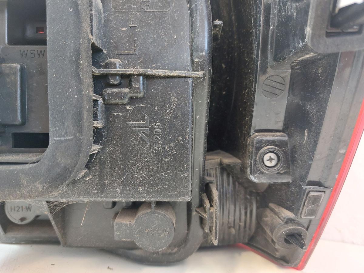 VW Polo 6R R&uuml;ckleuchte links R&uuml;cklicht Heckleuchte OEM 3/5-t&uuml;rer