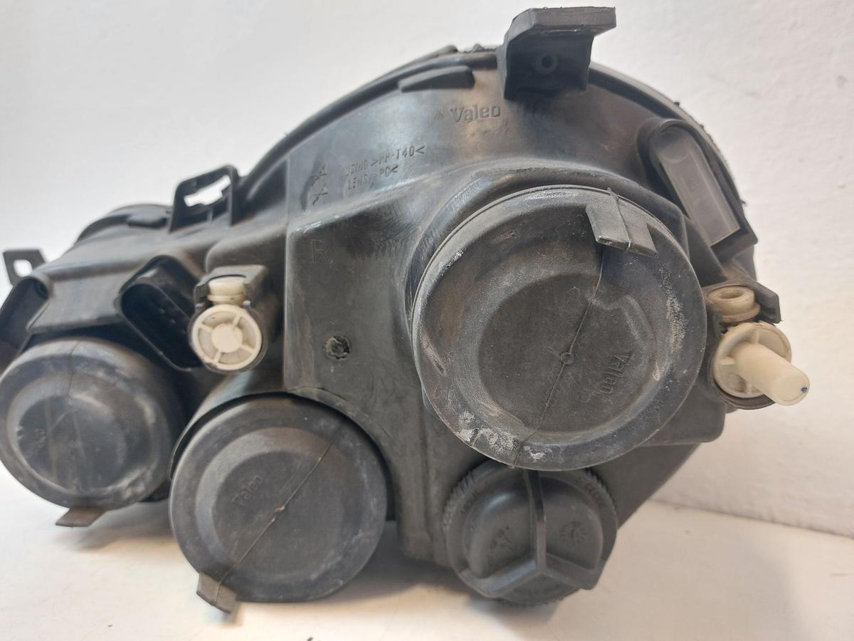 VW Polo 9N 9N1 9N2 Scheinwerfer vorn rechts Hauptscheinwerfer Halogen Valeo