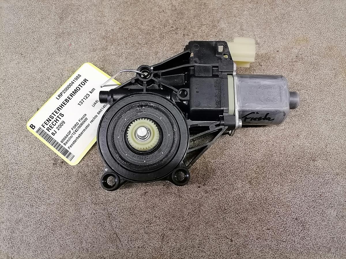 Ford Fiesta JA8 Fensterhebermotor vorn rechts 8A614533A 0130822407 BJ2009