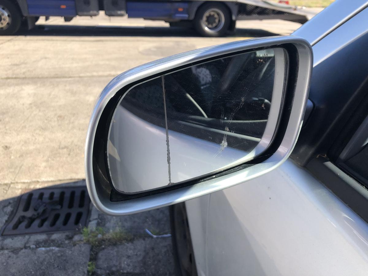 Skoda Fabia 6Y Aussenspiegel links Seitenspiegel Spiegel manuell LF7T silber
